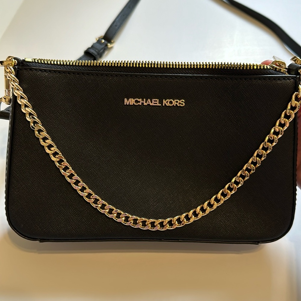 Jet Set Medium Saffiano Leather Crossbody Bag